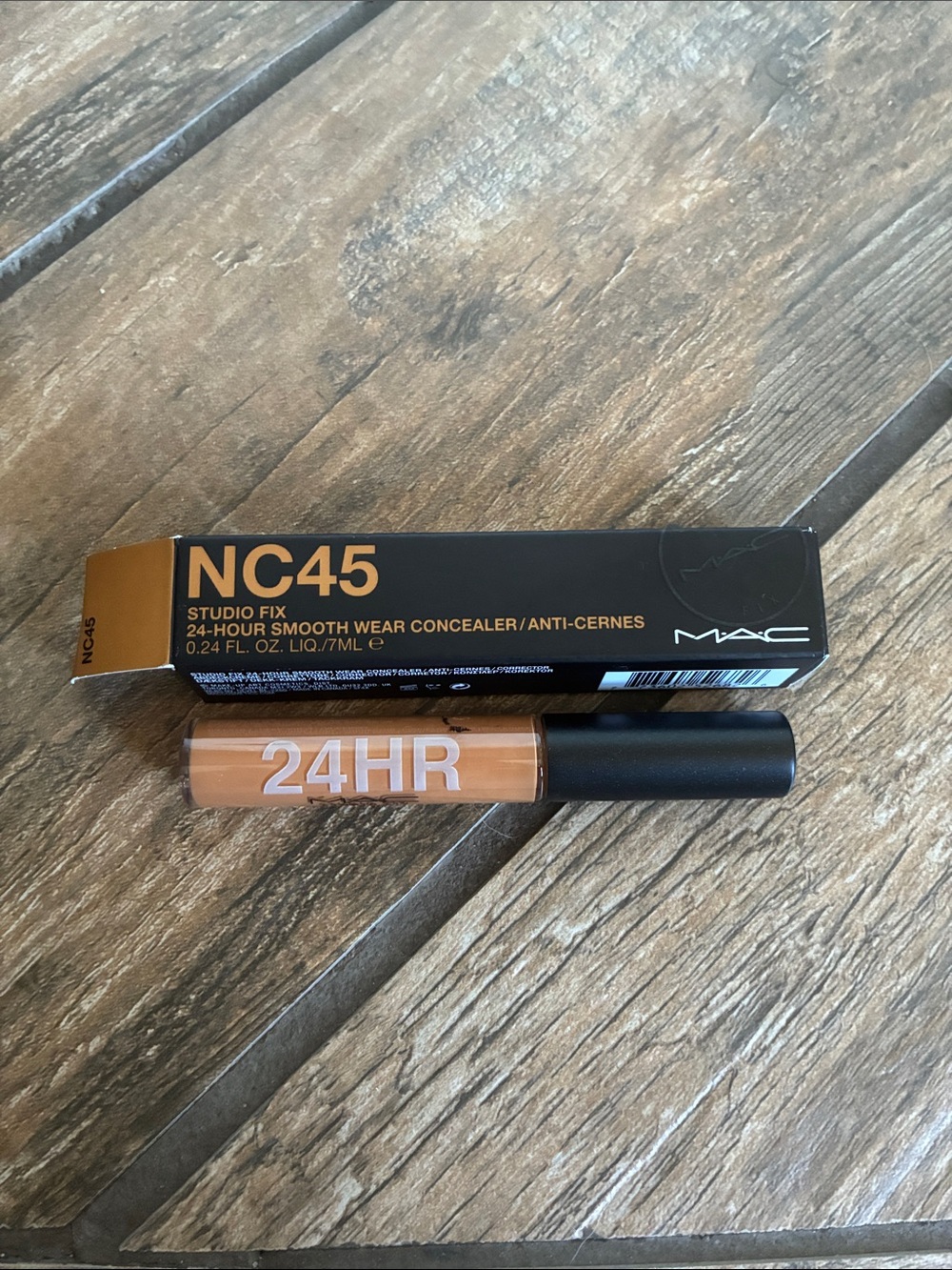 MAC Cosmetics Studio Fix Concealer - NC45 Warm Tan